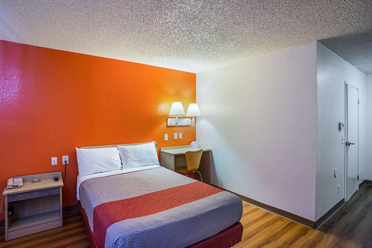 Motel 6 Tucson, Az - North Exterior photo