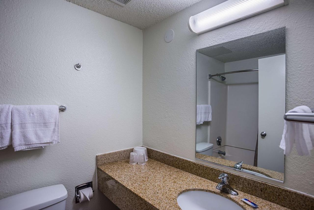 Motel 6 Tucson, Az - North Exterior photo