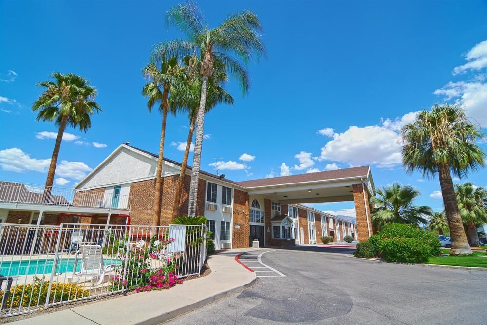 Motel 6 Tucson, Az - North Exterior photo